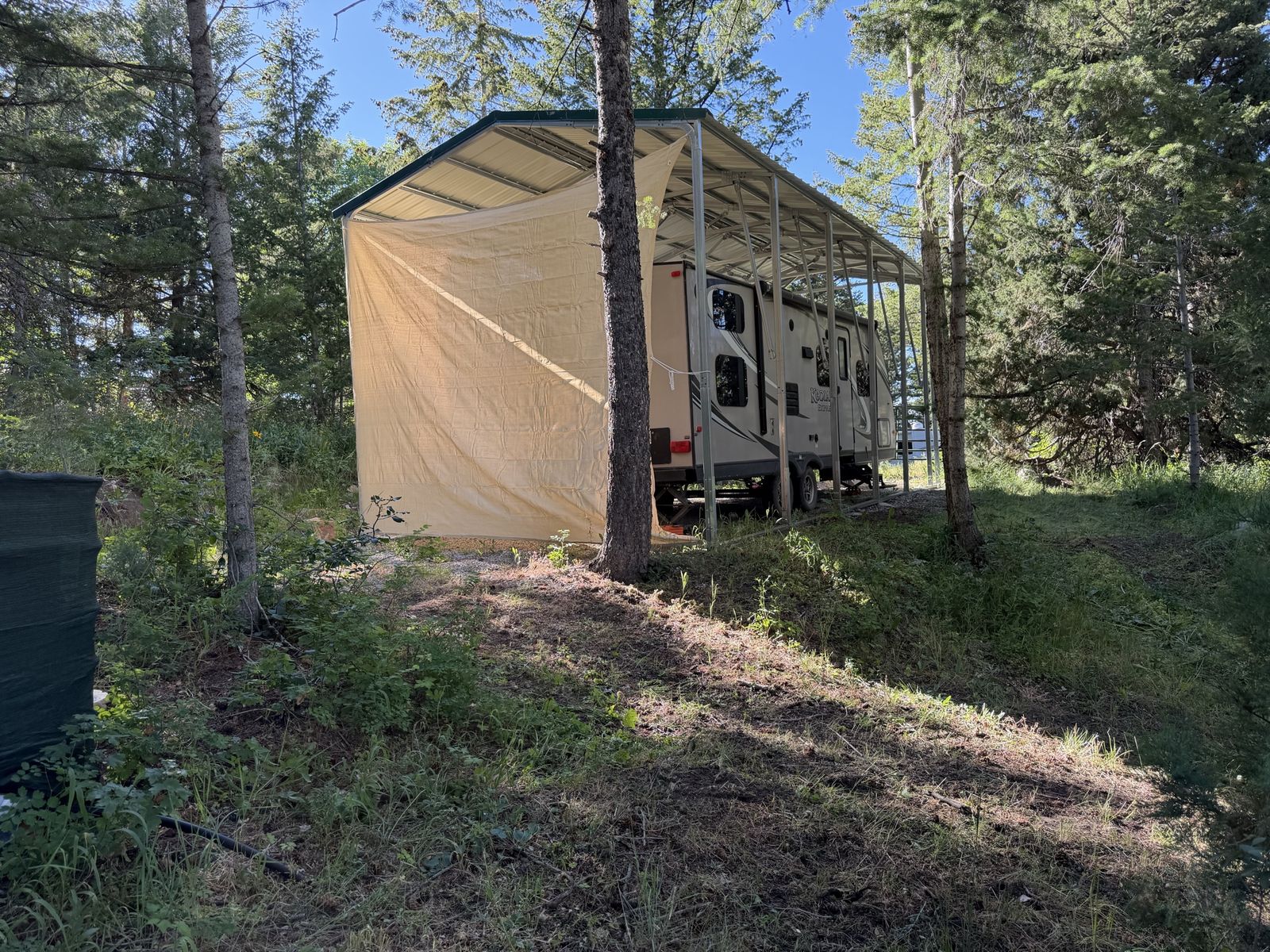 Main image 17
