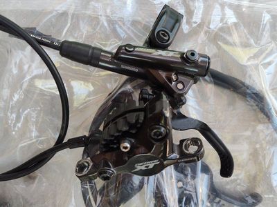Shimano XT 2 Piston Brakeset