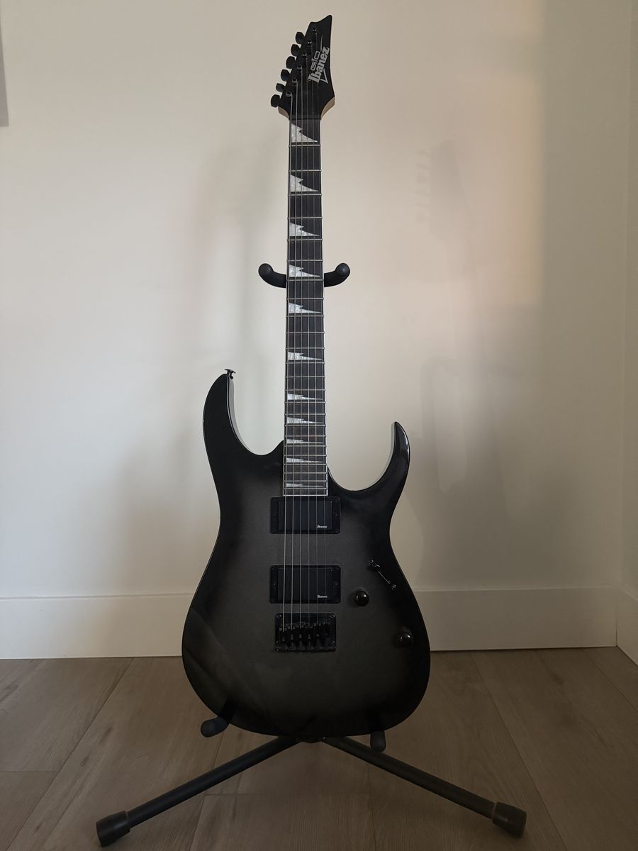 Ibanez Gio Electric Guitar