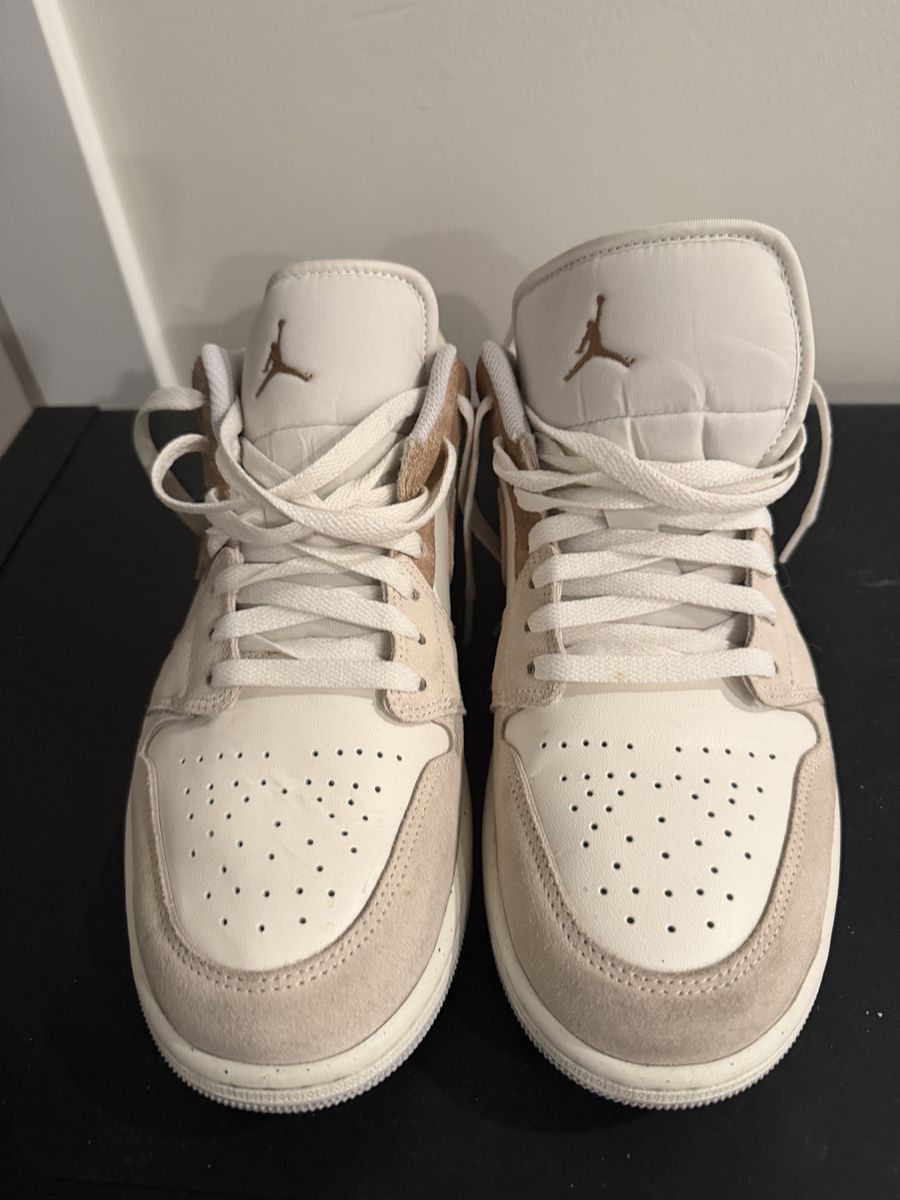 Air Jordan 1 Low SE White/Light Tan Sneakers - Men's Size 11