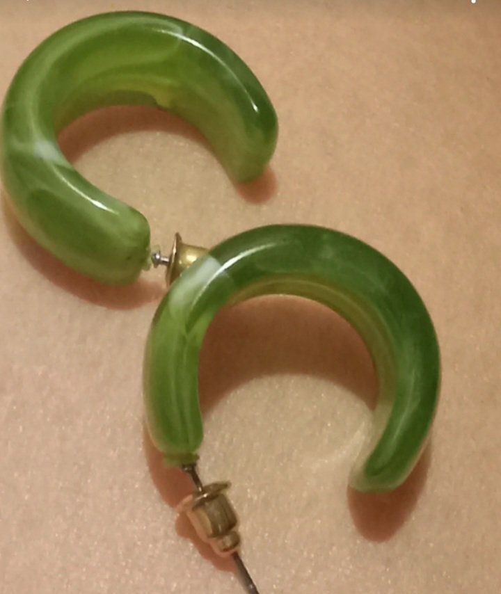 Main image 4