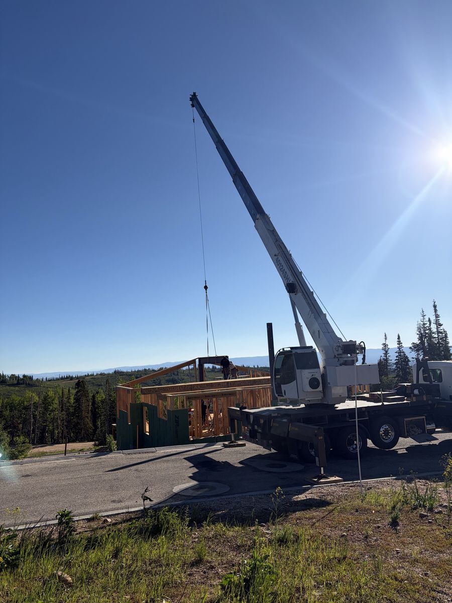 Cold Water Crane Service - Industrial Heavy Equipment Rental