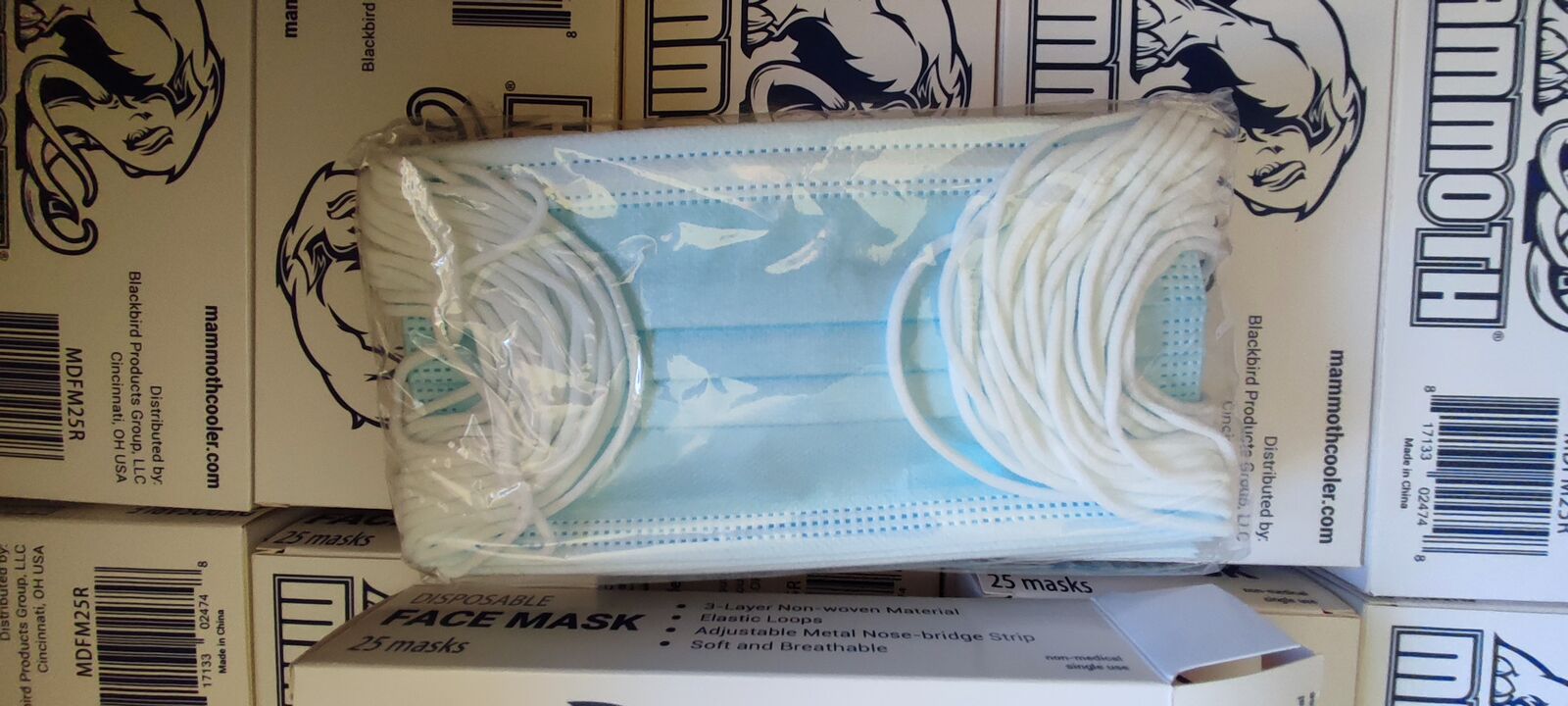 2000 Disposable Cloth Face Masks | 80 Packs of 25 Masks