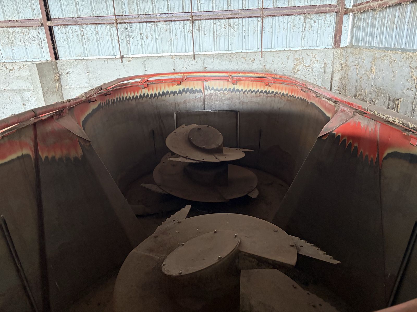 Main image 5