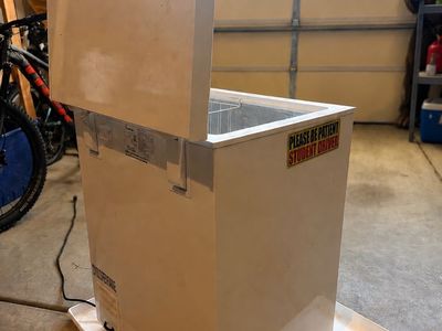 Magic Chef 5.0 cu. ft. Chest Freezer – Works Great!