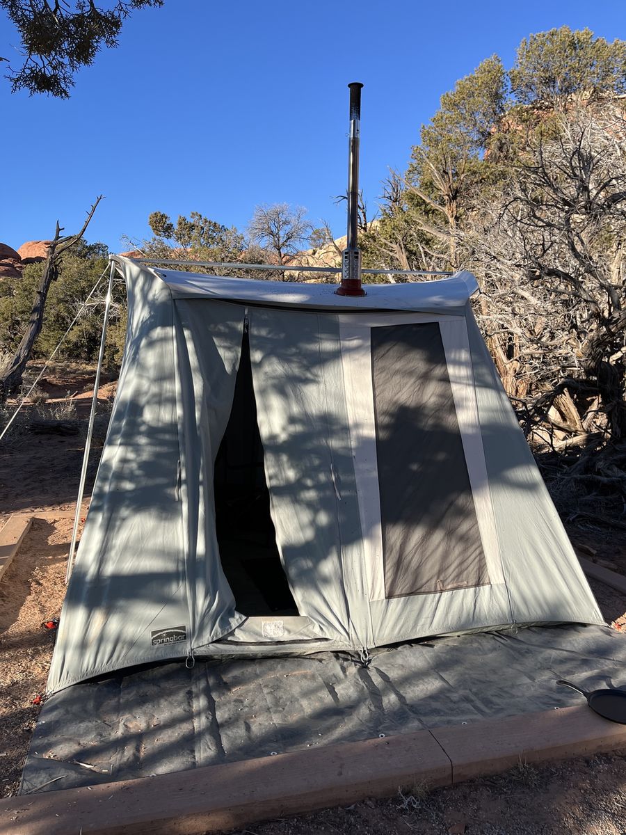 Spring Bar tent with Nomad Stove