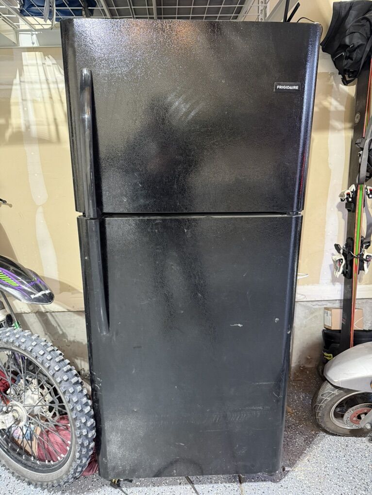Frigidaire Refrigerator