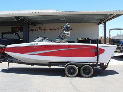 2020 Heyday Wake Boats WTSURF