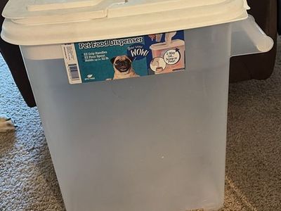 Dog/Cat Food Storage Container