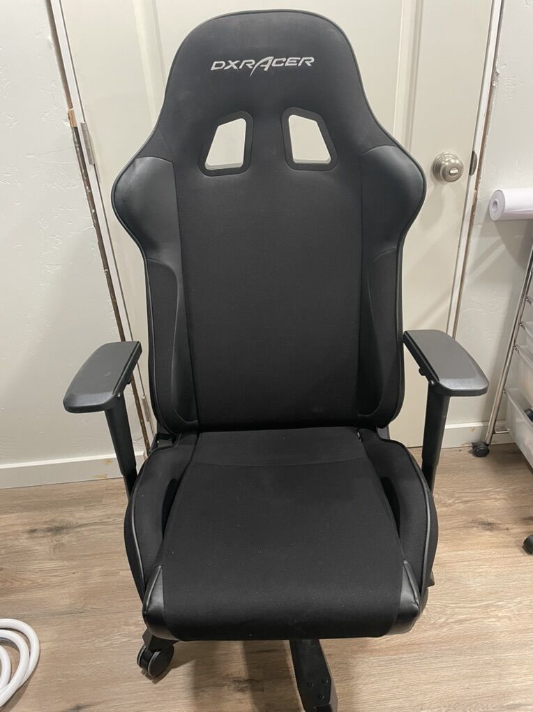 DXRacer King Gaming Chair
