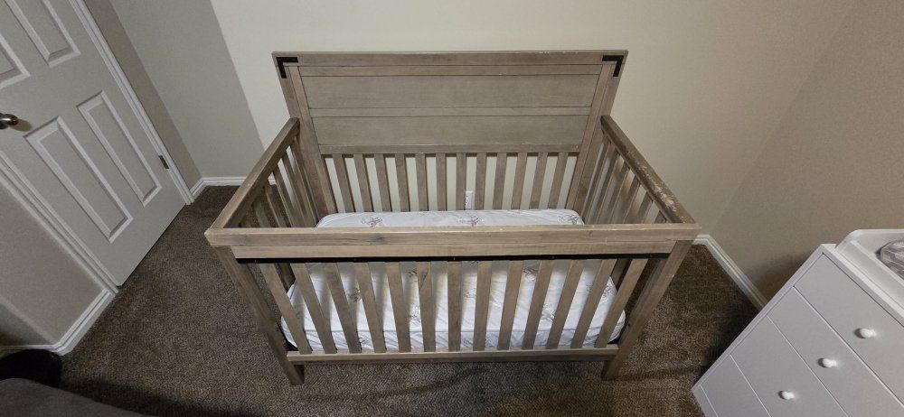 Wood baby crib