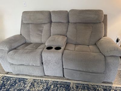 Double Reclining Loveseat With Chargers