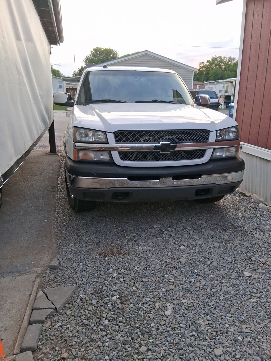 2004 Chevrolet Silverado 1500 LT