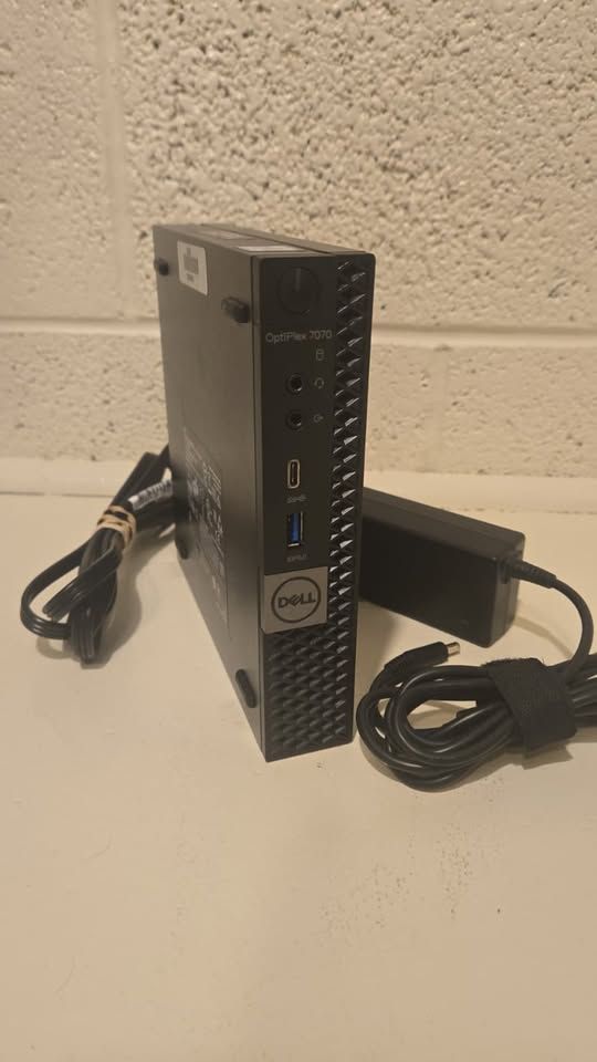 Dell OptiPlex 7070 Mini I5 9th gen 16GB RAM Windows 11 Home