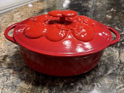 Red Enameled Cast Iron Dutch Oven with Tomato Lid - Good Condition, 5-Quart Capacity