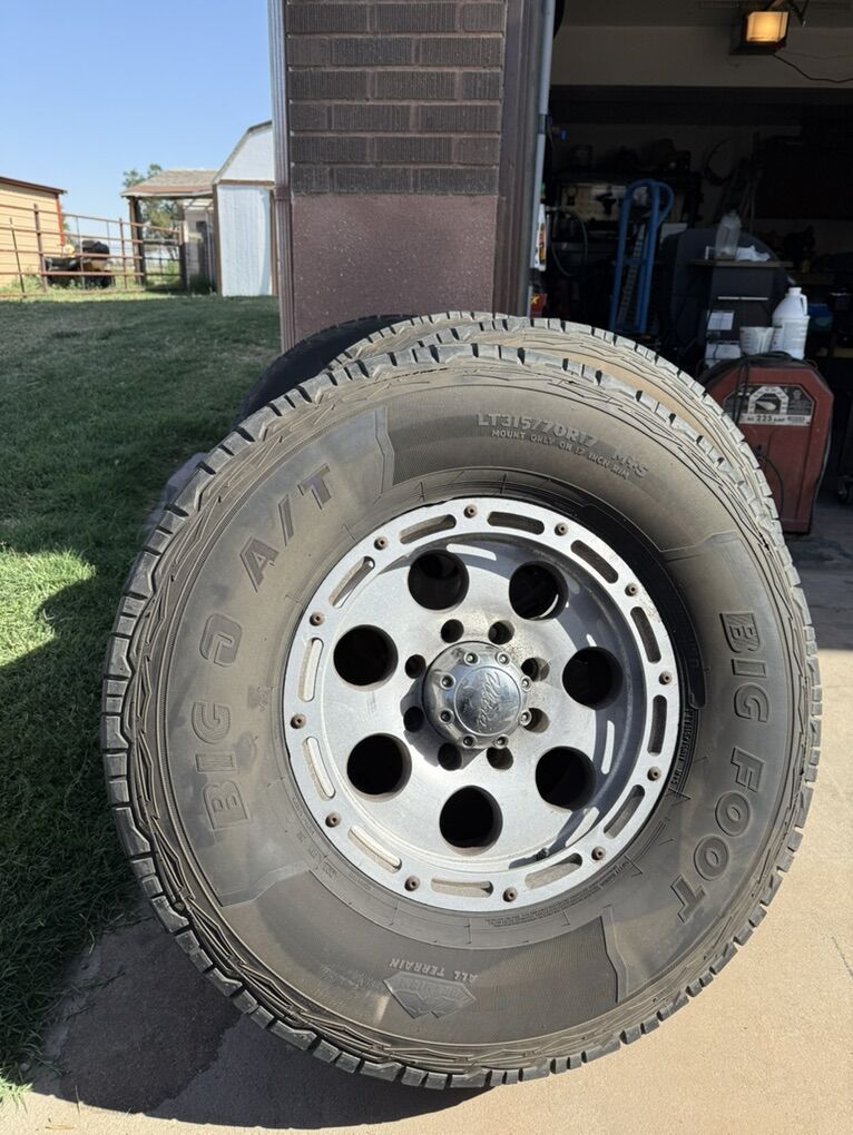 Bigfoot AT 315/70/17