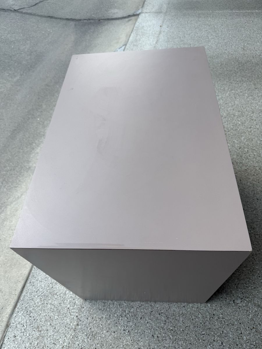 End table