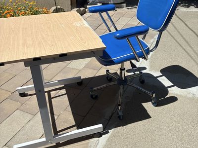 Desk and desk chair.