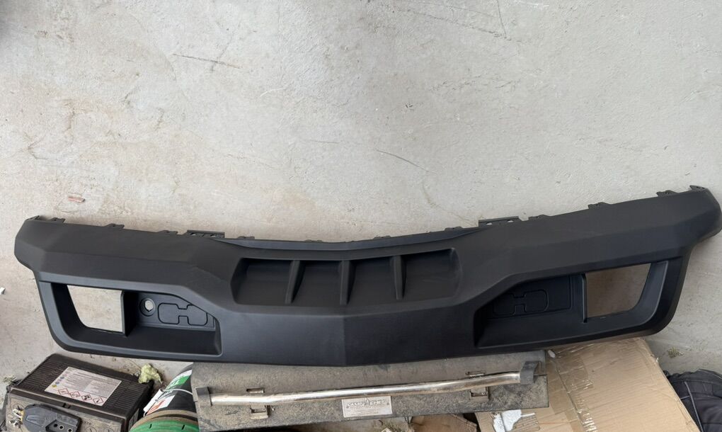 New 19-21 Chev Silverado Front Bumper Lower Cover