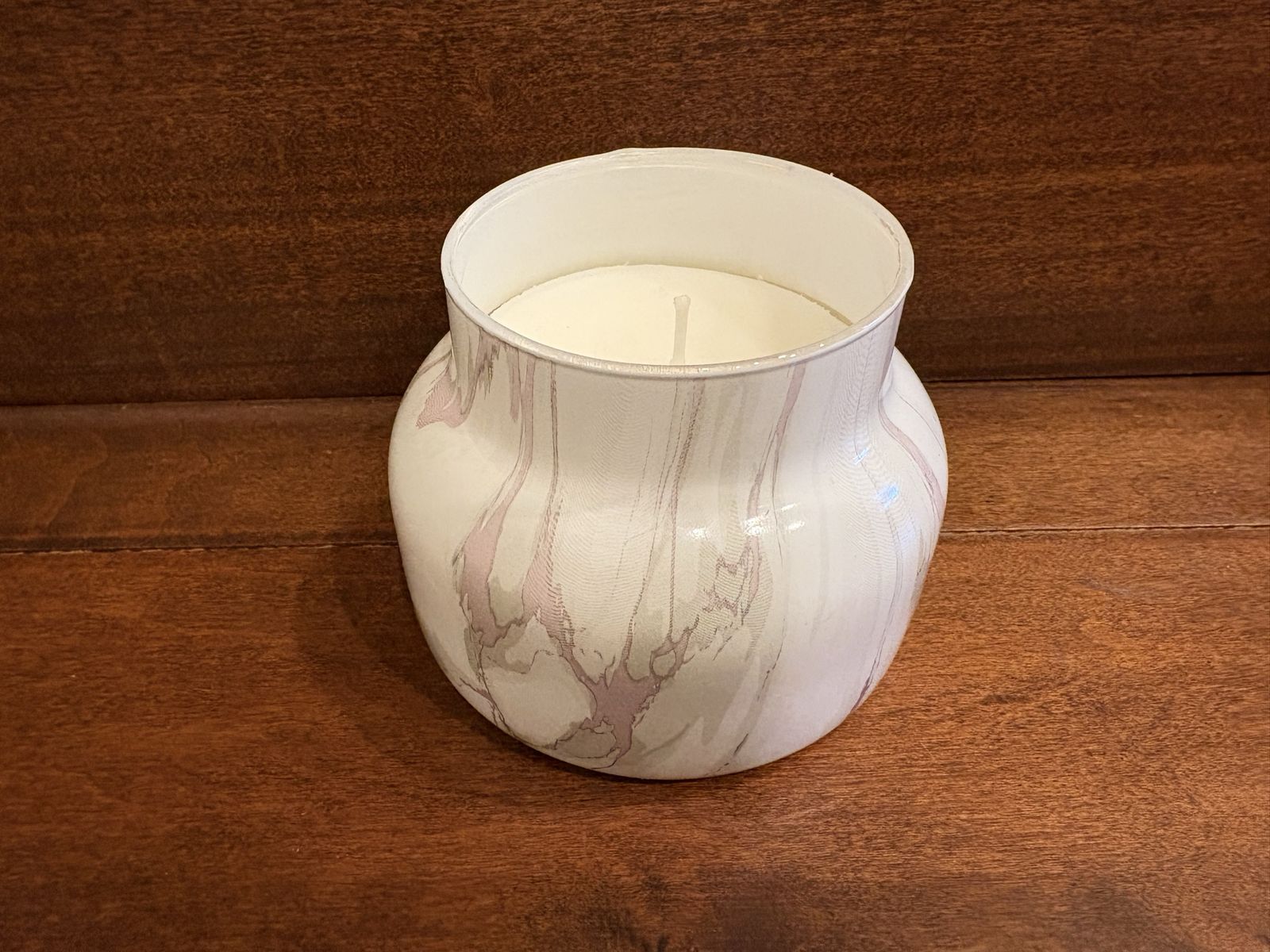 New Aloha Orchid Candle in Marbled Glass