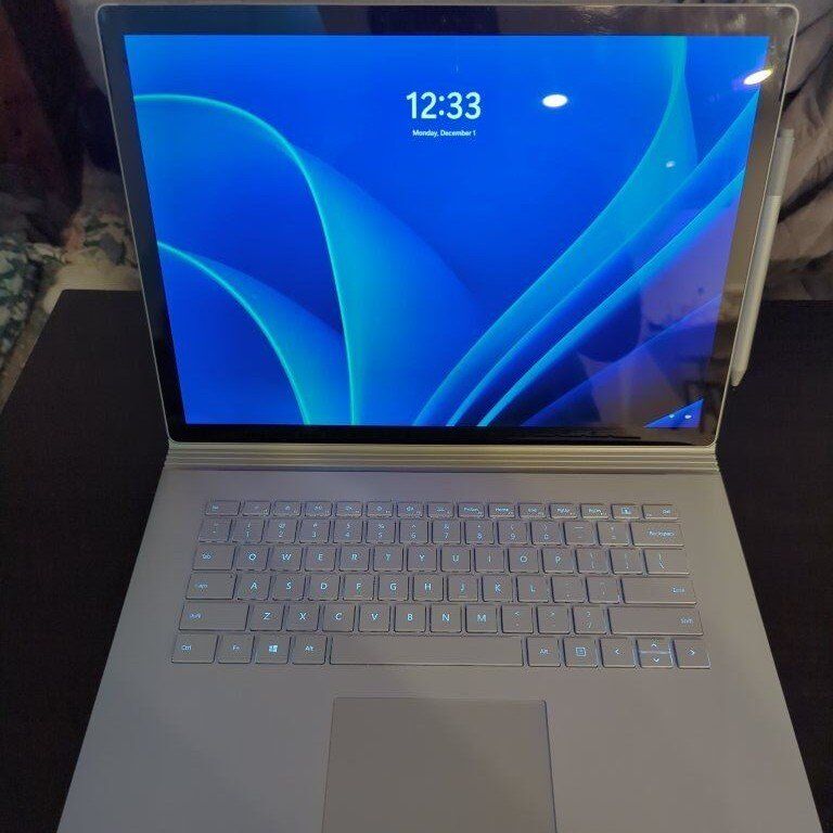 Surface Book 2 15" i7 16GB 256GB GTX 1060
