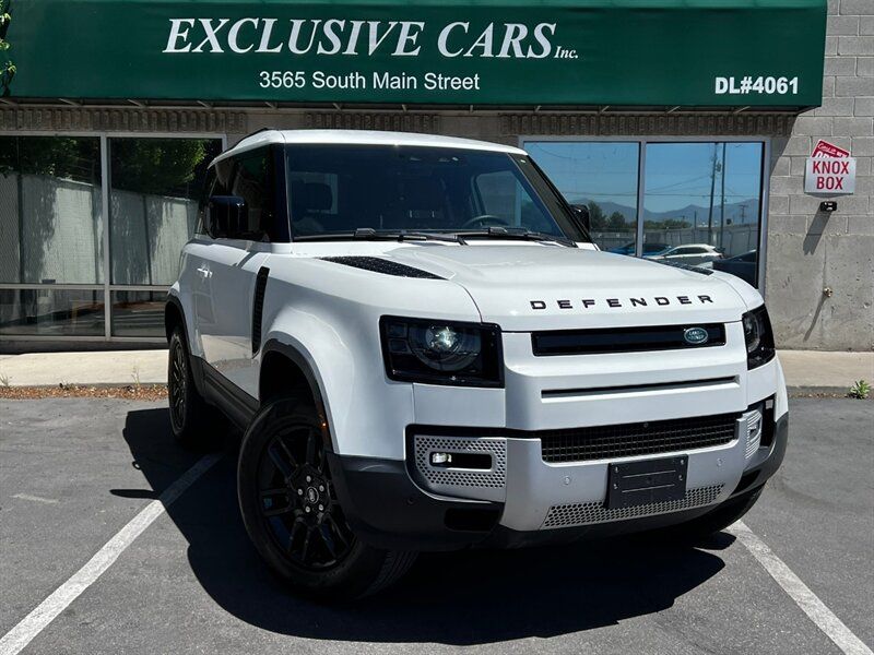 2024 Land Rover Defender 90 P300 S