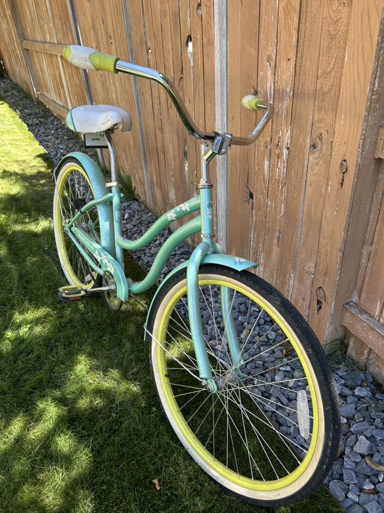 Beach Cruiser Bike