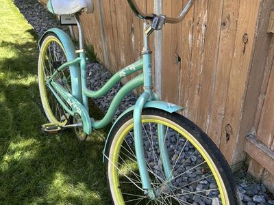 Beach Cruiser Bike