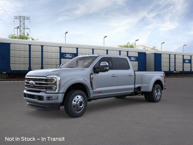 2026 Ford F-450 Super Duty Platinum