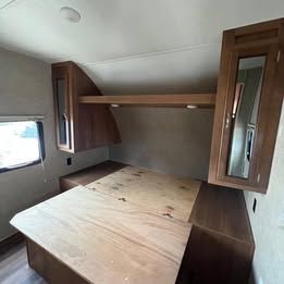 Main image 13