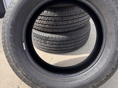 Bridgestone Dueler H/T 265/60R20 Tires