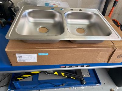 Stainless Steel Kitchen Sink