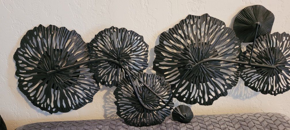 Main image 4