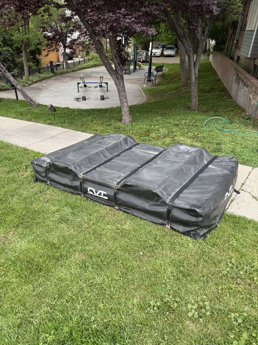 4 person CVT rooftop tent