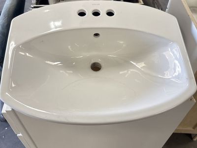 Bathroom sink