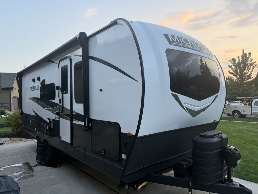 2025 Forest River Flagstaff Micro Lite 25FBH