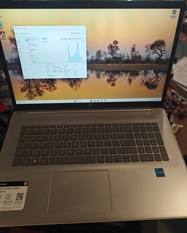 HP 12th gen 6core i3 Laptop 17in screen