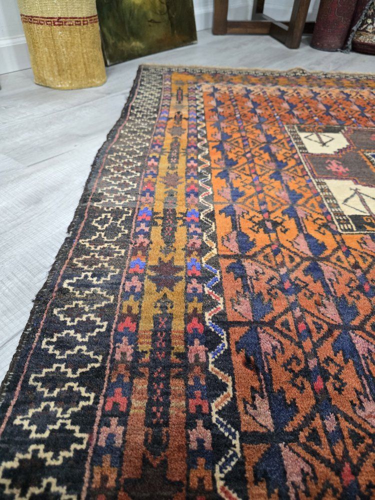 Main image 3