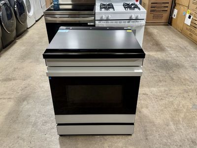 SAMSUNG SLIDE IN INDUCTION RANGE