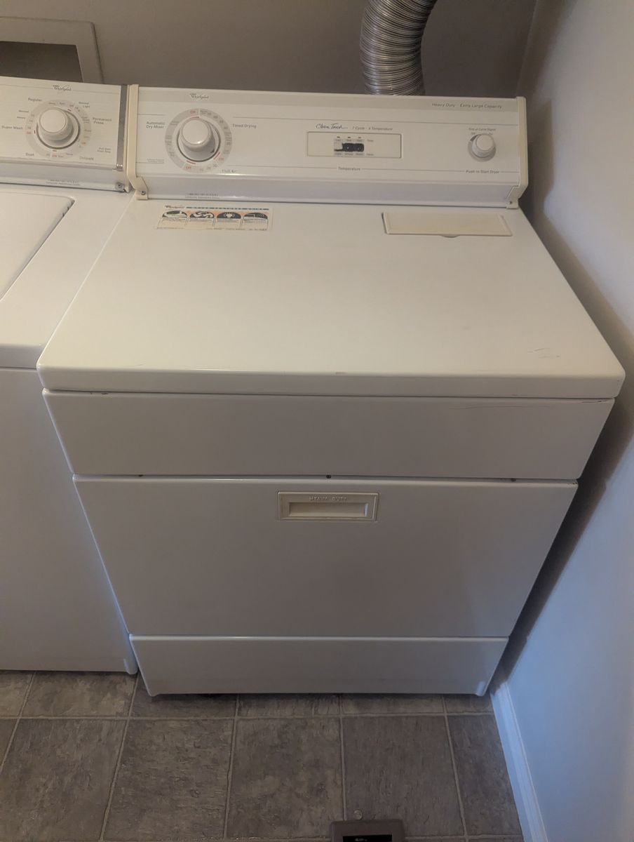 Main image 7