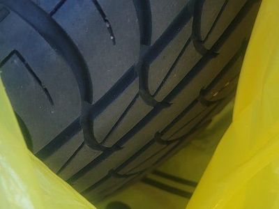 2 tires size 215/60R 16