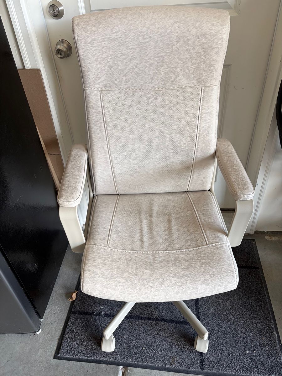 Clean flawless white office chair.