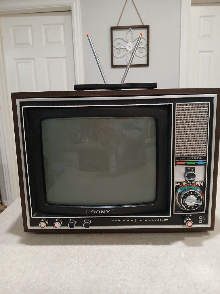Sony trinitron kv-1210U TV