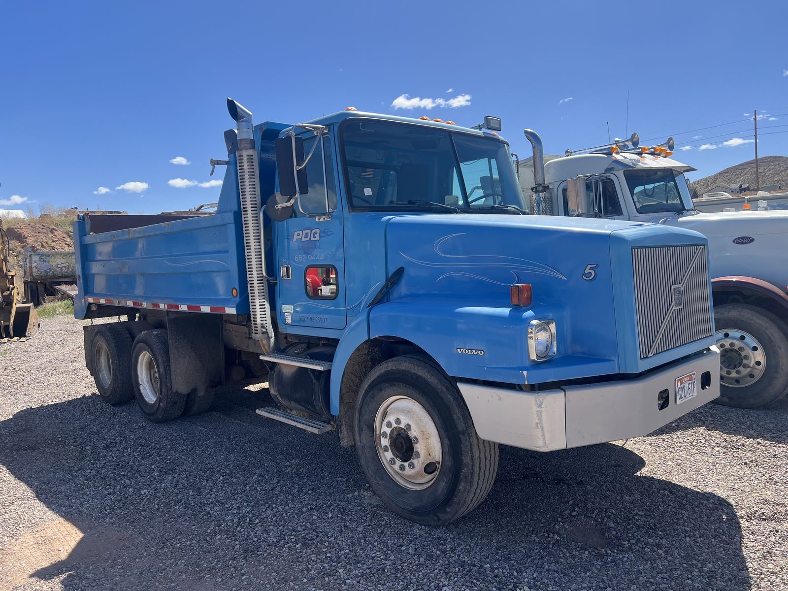 1996 Volvo Dump Truck