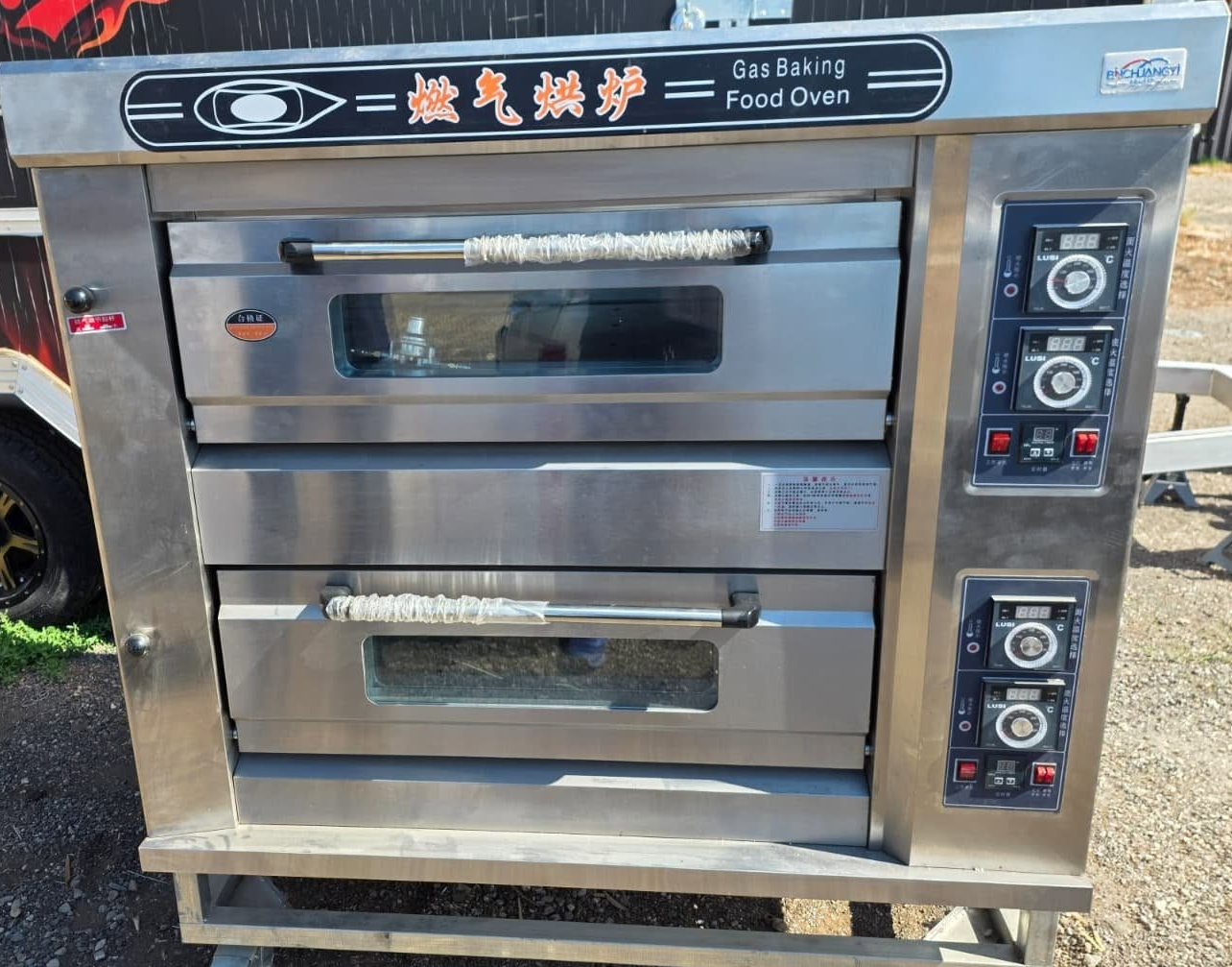 Double Deck Gas Baking Oven - Stainless Steel Commercial Baking Equipment