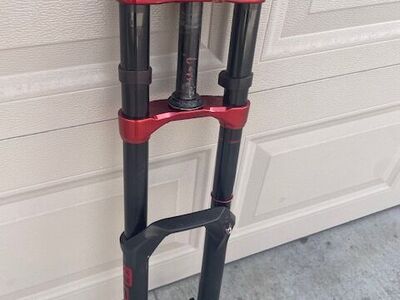 2024 Rock Shox Boxxer Ultimate Select 180mm 27.5