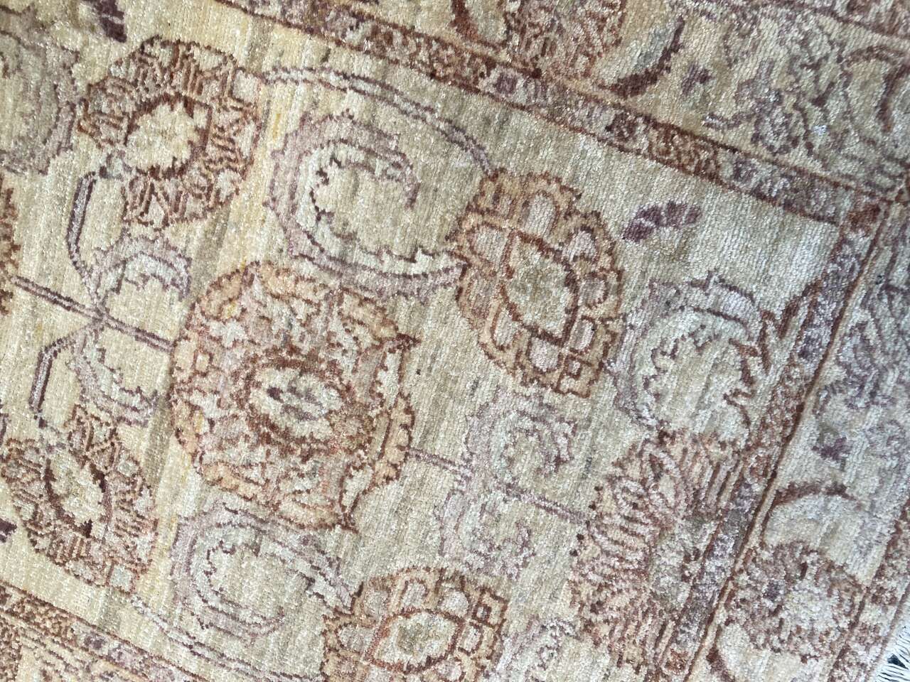 Persian Rug Runner 11x3 New Condition