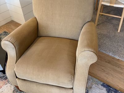 Lazy boy recliner