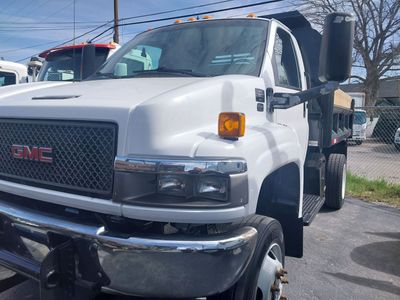 2007 GMC 55000HD 4x4 Dump Truck