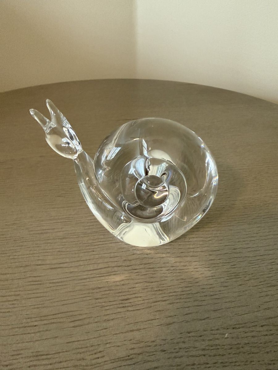 Beautiful Vintage Clear Crystal Hand-blown Snail Figurine